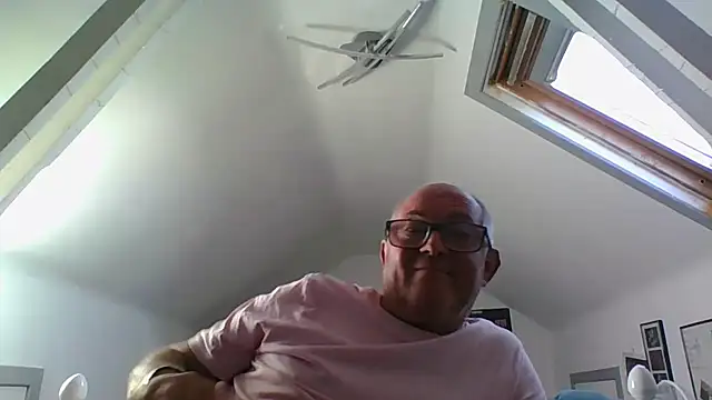 Snapshot of naughtygrandad1 chatting on September 8, 2025, 5:12 pm naughtygrandad1 online show from September 8, 2025, 5:12 pm