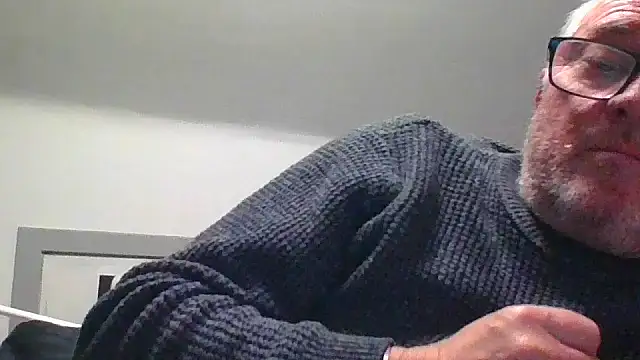 naughtygrandad1 online show from December 3, 2025, 8:52 pm