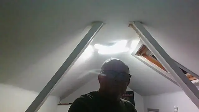 Snapshot of naughtygrandad1 chatting on November 25, 2025, 7:47 pm naughtygrandad1 online show from November 25, 2025, 7:47 pm