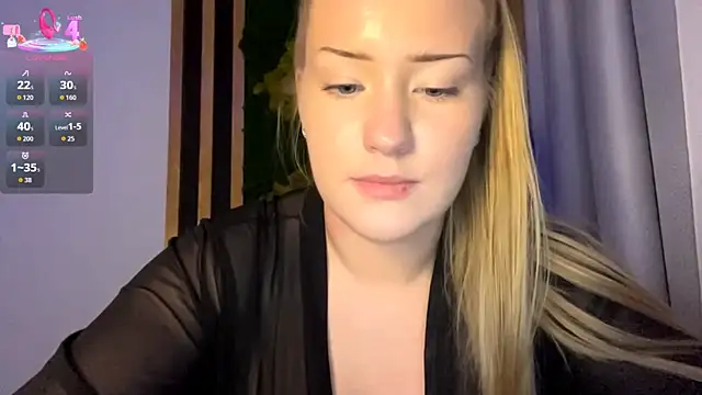 PandaFluff online show from November 17, 2025, 6:01 pm