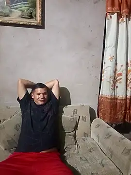 Snapshot of Franklin111230 chatting on March 16, 2026, 12:29 am Franklin111230 online show from March 16, 2026, 12:29 am