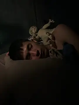 icefun1109 online show from April 24, 2026, 8:44 pm