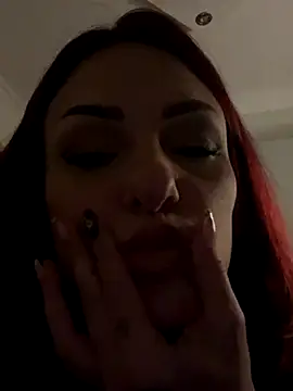 OliviaaFischer online show from November 3, 2025, 11:19 pm