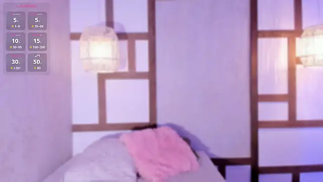 RenataLeclair online show from February 17, 2026, 4:04 pm