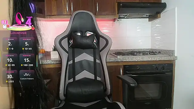 Snapshot of GalaX_x chatting on November 21, 2025, 1:15 am GalaX x online show from November 21, 2025, 1:15 am