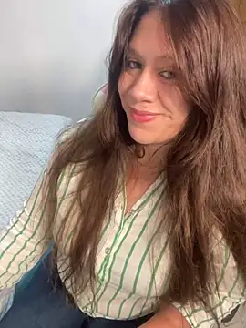 emma hot2006 online show from December 19, 2025, 7:49 pm