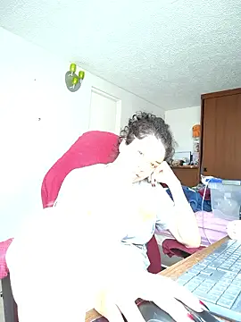 miss carmila1 online show from January 13, 2026, 5:06 pm