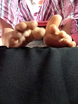 miss carmila1 online show from April 11, 2026, 6:22 pm