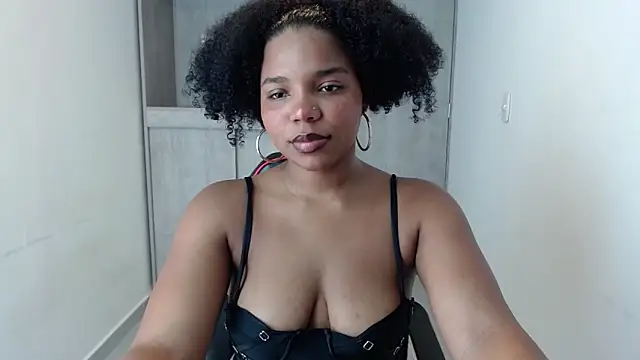 Chanell mina online show from September 10, 2025, 3:05 am