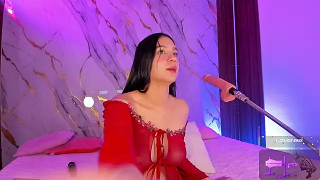 Emmiicute online show from January 11, 2026, 8:27 pm