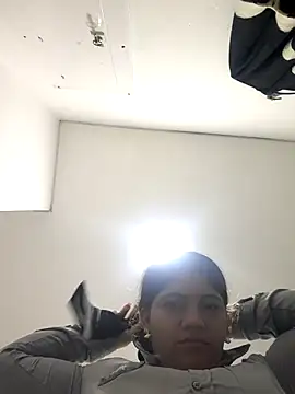 Snapshot of Velvet_24 chatting on September 20, 2025, 3:55 am Velvet 24 online show from September 20, 2025, 3:55 am