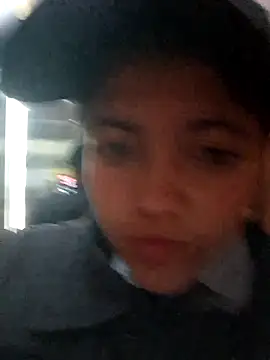 Snapshot of Velvet_24 chatting on October 17, 2025, 4:31 pm Velvet 24 online show from October 17, 2025, 4:31 pm