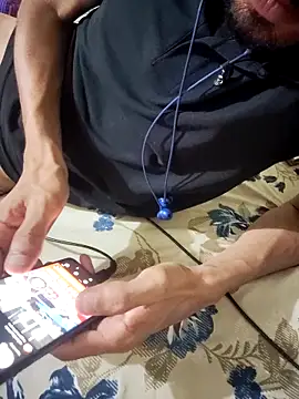 vickylis online show from September 24, 2025, 3:18 pm