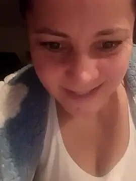 Cassandrina1 online show from November 25, 2025, 4:46 am