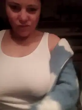 Cassandrina1 online show from November 22, 2025, 5:06 am