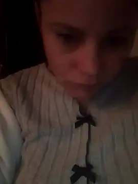 Cassandrina1 online show from November 13, 2025, 4:38 am