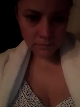 Cassandrina1 online show from November 20, 2025, 4:57 am