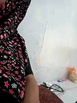 Snapshot of sweet__spriya chatting on September 10, 2025, 6:23 am sweet spriya online show from September 10, 2025, 6:23 am