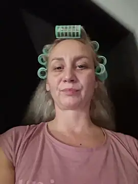 merlyn4 online show from November 5, 2025, 10:29 am