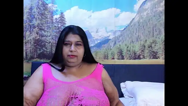 indianhoney694u online show from November 11, 2025, 5:13 am