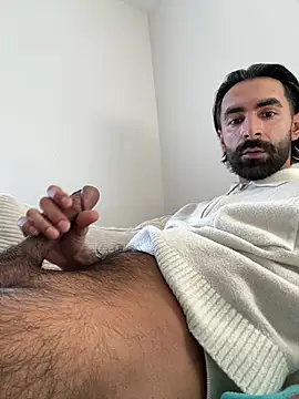 SergioGarcia93 online show from April 14, 2026, 1:27 pm