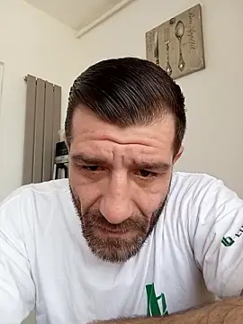 Snapshot of Alexdaniel89 chatting on February 20, 2026, 9:22 am Alexdaniel89 online show from February 20, 2026, 9:22 am