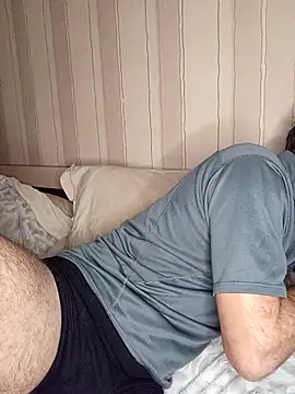 Snapshot of Alexdaniel89 chatting on February 18, 2026, 2:09 am Alexdaniel89 online show from February 18, 2026, 2:09 am