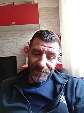 Snapshot of Alexdaniel89 chatting on March 11, 2026, 12:10 pm Alexdaniel89 online show from March 11, 2026, 12:10 pm