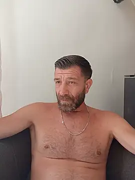 Snapshot of Alexdaniel89 chatting on August 4, 2026, 8:19 am Alexdaniel89 online show from August 4, 2026, 8:19 am