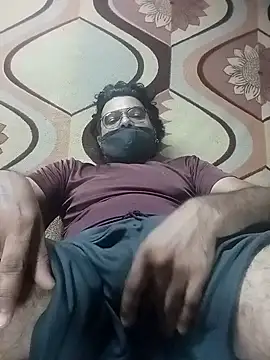 Rangabilla1947 online show from September 17, 2025, 6:43 pm