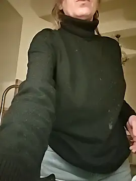 Snapshot of DaisyDea chatting on November 16, 2025, 7:07 pm DaisyDea online show from November 16, 2025, 7:07 pm