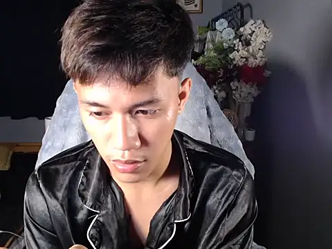 naughtyboyloy 0 online show from March 25, 2026, 3:33 pm