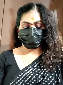 Snapshot of Sweetie_swetha37 chatting on September 15, 2025, 8:09 pm Sweetie swetha37 online show from September 15, 2025, 8:09 pm