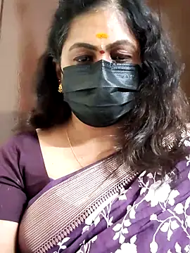 Snapshot of Sweetie_swetha37 chatting on September 9, 2025, 9:02 pm Sweetie swetha37 online show from September 9, 2025, 9:02 pm