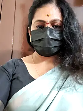 Snapshot of Sweetie_swetha37 chatting on October 1, 2025, 5:28 pm Sweetie swetha37 online show from October 1, 2025, 5:28 pm