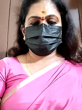 Snapshot of Sweetie_swetha37 chatting on September 12, 2025, 5:56 pm Sweetie swetha37 online show from September 12, 2025, 5:56 pm