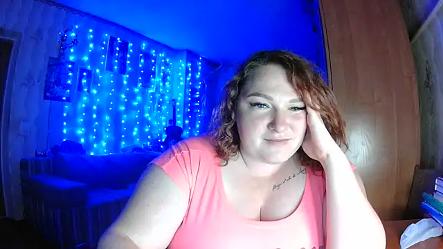 Snapshot of AngelQSky chatting on June 10, 2026, 8:32 pm AngelQSky online show from June 10, 2026, 8:32 pm