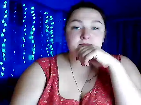 Snapshot of AngelQSky chatting on January 13, 2026, 4:22 pm AngelQSky online show from January 13, 2026, 4:22 pm