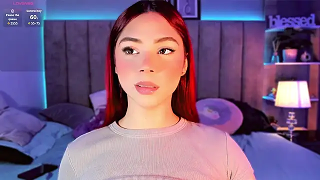 Snapshot of Arianna_Ponce chatting on October 3, 2025, 5:53 am Arianna Ponce online show from October 3, 2025, 5:53 am