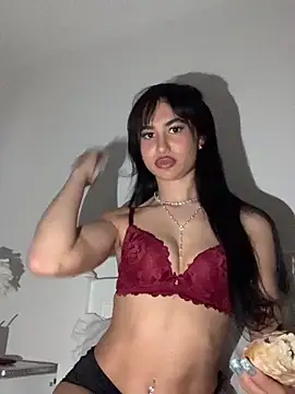 itsyourgirltee online show from April 11, 2026, 10:57 pm