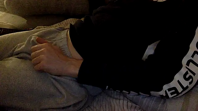 Breezydicksn online show from November 15, 2025, 8:24 pm