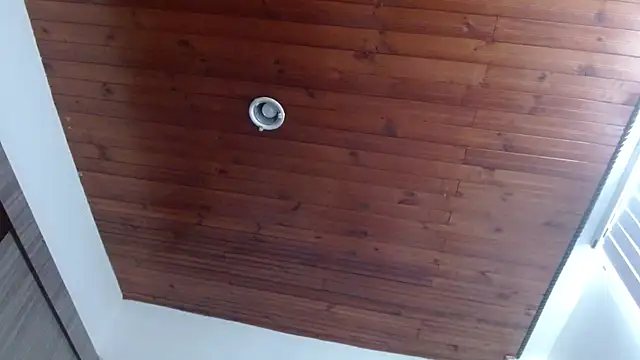 Crystal Star  online show from April 5, 2026, 1:18 pm