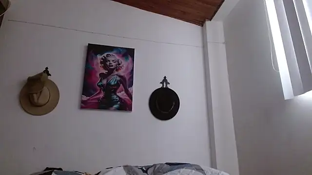 Crystal Star  online show from March 13, 2026, 11:59 am