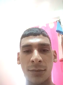 Snapshot of alex_colombiano chatting on September 24, 2025, 8:59 pm alex colombiano online show from September 24, 2025, 8:59 pm