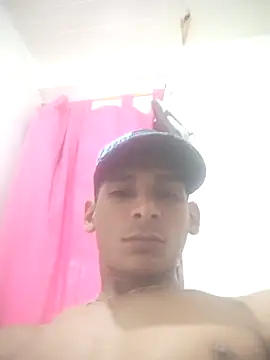 Snapshot of alex_colombiano chatting on October 6, 2025, 2:18 pm alex colombiano online show from October 6, 2025, 2:18 pm