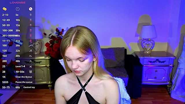 Snapshot of RosesKate chatting on September 25, 2025, 4:18 am RosesKate online show from September 25, 2025, 4:18 am