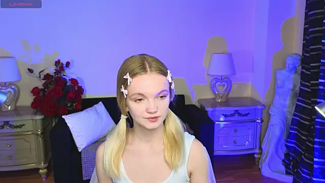 Snapshot of RosesKate chatting on October 5, 2025, 4:47 am RosesKate online show from October 5, 2025, 4:47 am