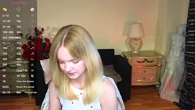 Snapshot of RosesKate chatting on September 23, 2025, 11:50 am RosesKate online show from September 23, 2025, 11:50 am
