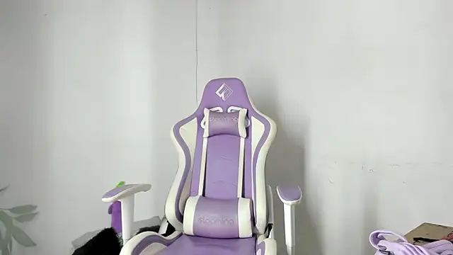 Valery mz online show from October 25, 2025, 12:43 am