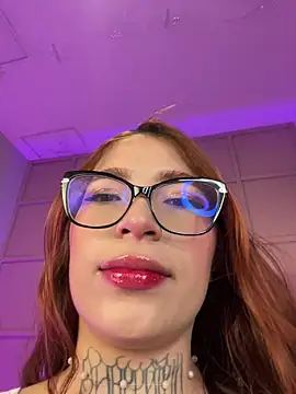 dreamleah  online show from March 21, 2026, 3:30 am